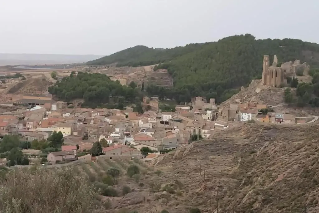 Dom wakacyjny Willa Cal Josep Del Moto - Castello De Farfanya